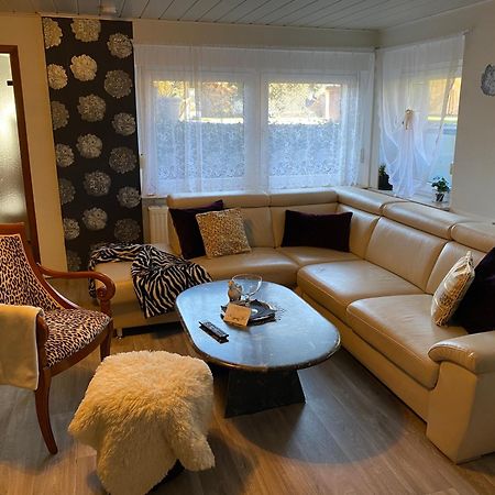 Grosse Helle Wohnung Am Wald In Bad Saarow Nahe Gruenheide Und Berlin Souterrain מראה חיצוני תמונה