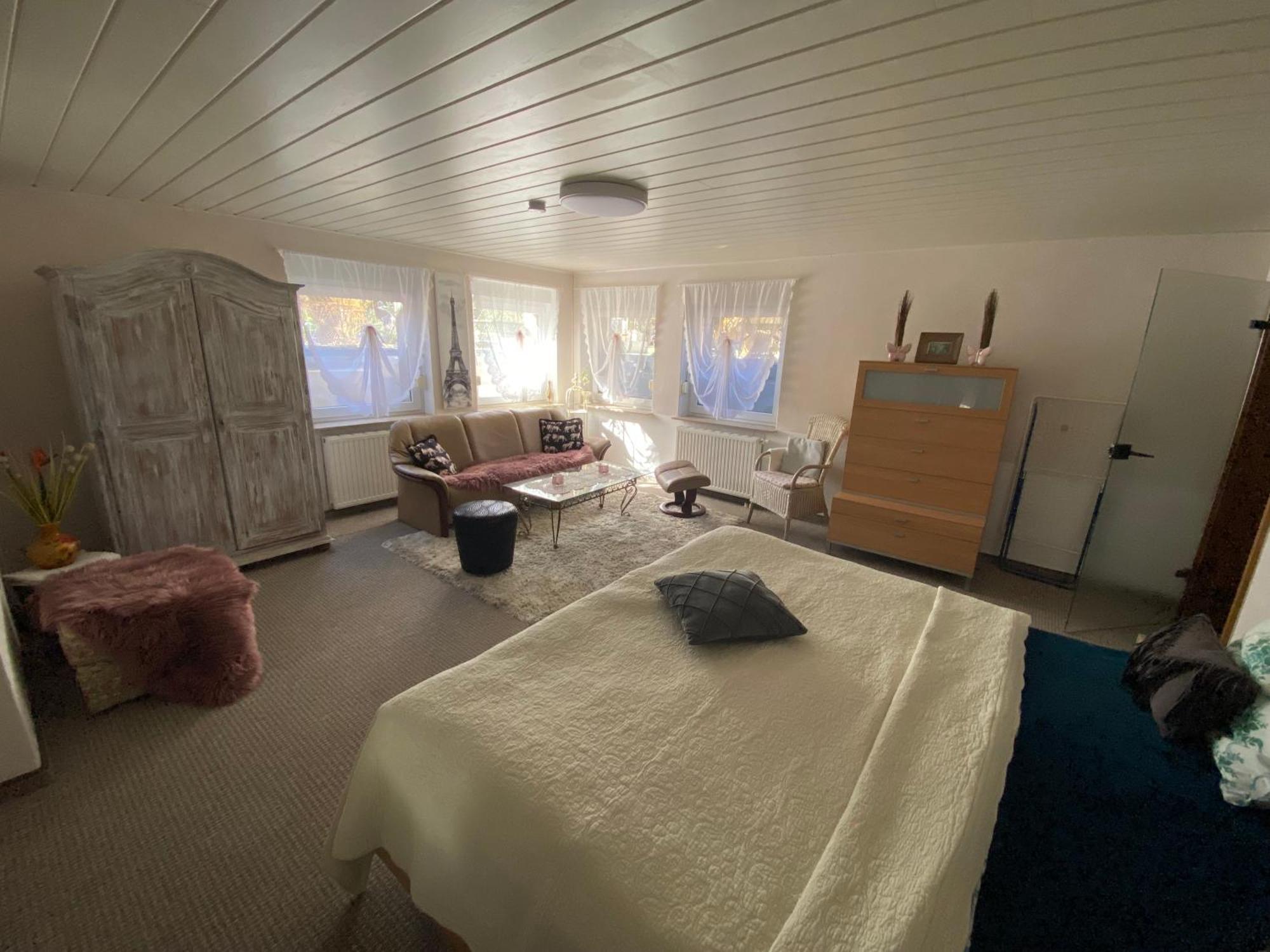 Grosse Helle Wohnung Am Wald In Bad Saarow Nahe Gruenheide Und Berlin Souterrain מראה חיצוני תמונה